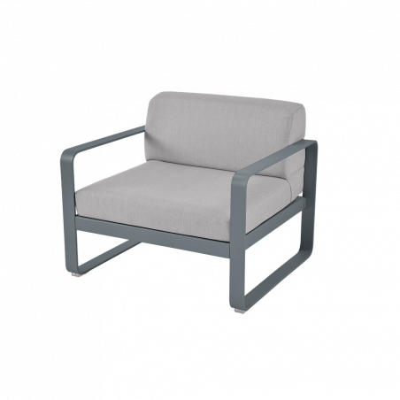 Sessel Bellevie von Fermob mit Stoff in Flannelgrau und Gestell in Gewittergrau