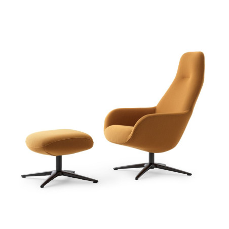 Sessel Spot Two Pode wohndesign Berlin, Stoff orange mit Hocker