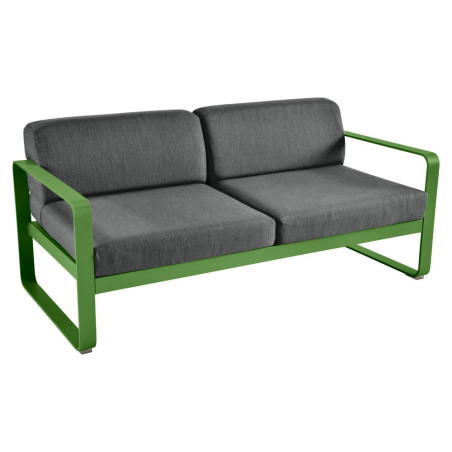 Sofa Bellevie von Fermob mit Stoff in Graphitgrau und Gestell in firsches Grün