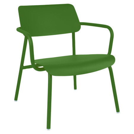 Tiefer Sessel Studie wohndesign Berlin frische Grün