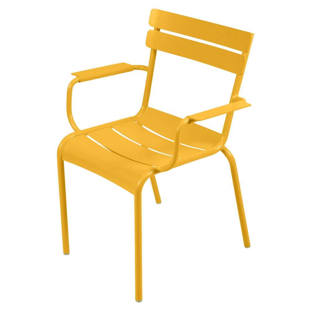 Stapelbarer Stuhl mit Armlehne Luxembourg aus Aluminium von Fermob in Honig