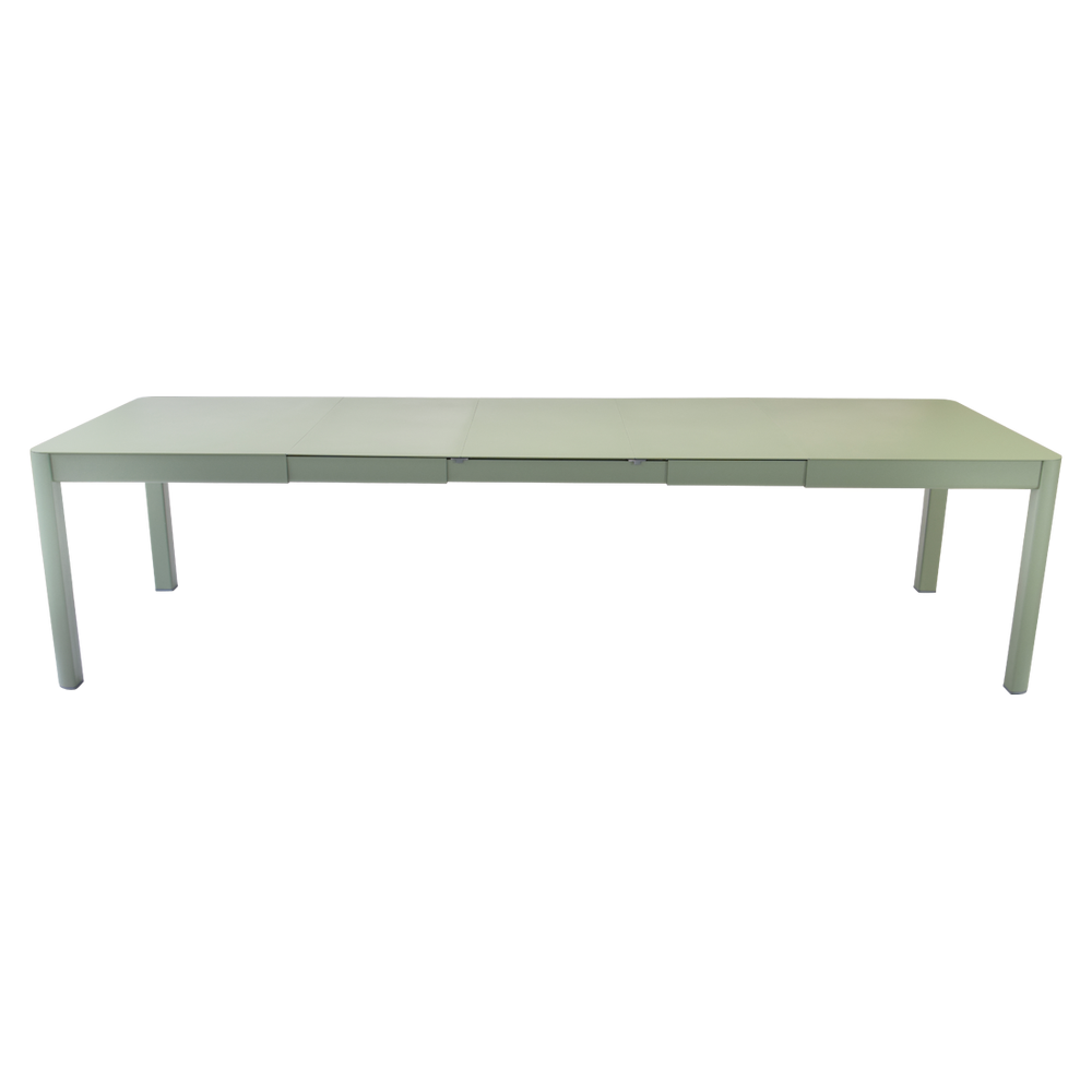 Ausziehbarer Tisch Ribambelle von Fermob von 149cm auf 299cm erweiterbar in Kaktus