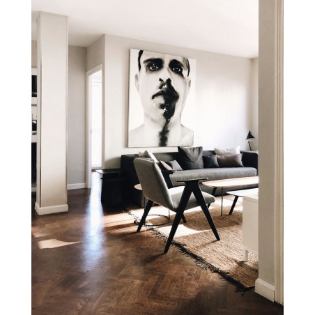 Sessel Libera von Stua mit Couchtisch Solapa von Stua im Innenbereich