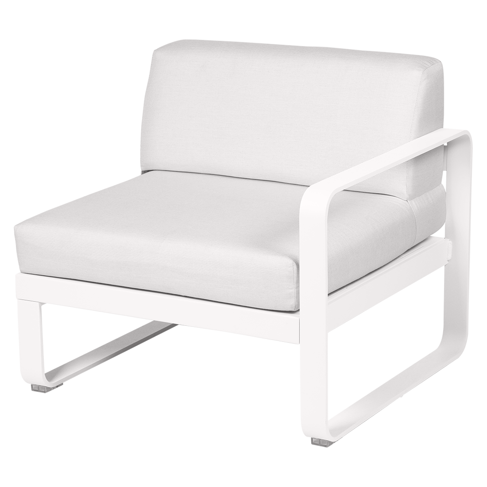 Sessel Bellevie von Fermob mit einer Armlehne und Stoff in Grauweiß mit Gestell in Baumwollweiß
