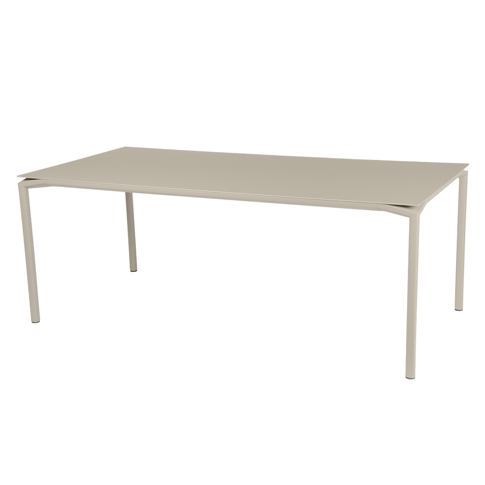 Tisch Calvi in 195cm x 95cm von Fermob in Lehmgrau