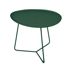 Niedriger Tisch mit abnehmbaren Tablett Cocotte von Fermob in Zederngrün
