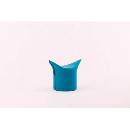 kleiner Polsterhocker Zipfel von Werther in aqua