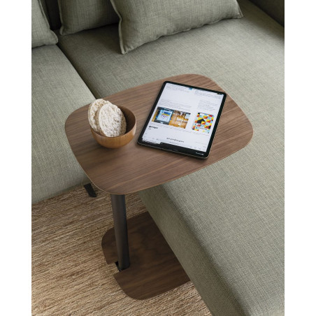 stua-meseta-beistelltisch wohndesign berlin überstelltisch laptoptisch Nuss längs