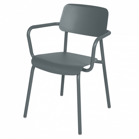Stapelbarer Stuhl Studie mit Armlehne aus Aluminium von Fermob