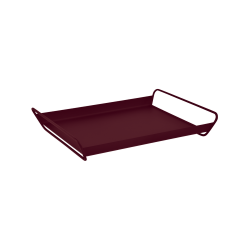 Großes Tablett Alto aus Metall von Fermob mit Griffleiste und Schutzgleitern in Schwarzkirsche