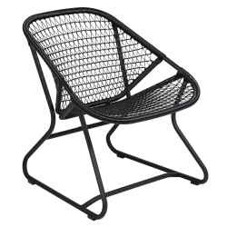 Leichter Sessel Sixties mit wetterfestem Geflecht von Fermob in schwarz