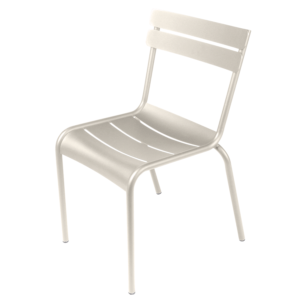 Stapelbarer Stuhl Luxembourg aus Aluminium von Fermob in Lehmgrau