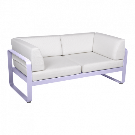 Wetterfestes Sofa Bellevie von Fermob mit Bezug in Weißgrau und Gestell in Marshmallow